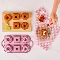 قالب كيك Griss وردي