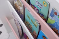 مكتبة خشبية لقصص الأطفال Barny