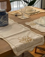 طقم مفارش سفرة مطرز - رمضان مبارك (تطريز لون ذهبي)