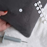 مثبت لحشوة اللحاف Buttons