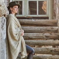 لحاف خفيف (شال) Conner بيج