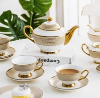 كوب شاي إنجليزي Paris