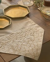 طقم مفارش سفرة مطرز - مبارك عليكم الشهر (تطريز لون...