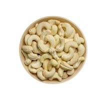 كاجو ني غير محمص (حسب الطلب)