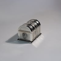 علبة كلاسيك (الراقية)