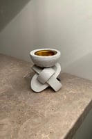 مبخرة لون ابيض