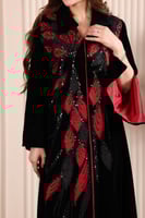 جلابية مخمل بكلفة مطرزة