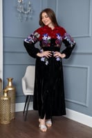 جلابية مخمل بفخامة اللون الاسود والاحمر وتطريز مور...