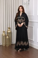 جلابية كريب بإضافة التل المطرز بالترتر