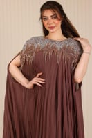 جلابية كسرات بخامة الجورجيت وتطريز في الصدر