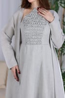 رمادي فاتح