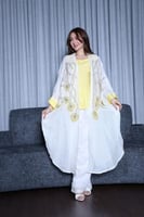 طقم لينن خيش من 3 قطع وتطريز شك في الصدر