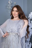 جلابية بخامة الاورجنزا راقية بلون رمادي ولمعة زاهي...