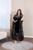 جلابية مخمل قطعتين بتطريز شك وكرستالات ممزوجة بخام...