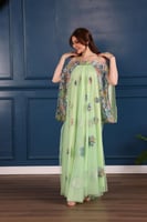 فستان تل بأكمام واسعه من الترتر