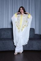 طقم لينن خيش من 3 قطع وتطريز شك في الصدر