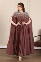 جلابية كسرات بخامة الجورجيت وتطريز في الصدر