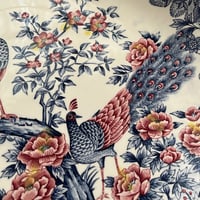 صحن عتيق نمط الطاووس ، صناعة اليابان