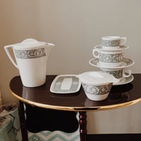 طقم فنتج صناعة لبنانية