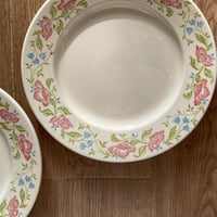 مجموعة من 4 صحون صناعة ايطالية فنتج