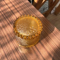 علبة زجاج لون الكهرمان | صناعة يابانية فنتج ونادرة...