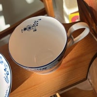 كوب من البورسلين الفاخر فنتج صناعة يابانية من نواد...