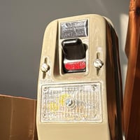 مفتاح حائط ثنائي القطب مزود بفيوزات سلكية | اصدار...