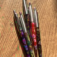 قلم صناعة هندية فنتج