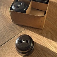 مقبس كهربائي ثنائي قديم من ماركة "ANCHOR" (المرساة...