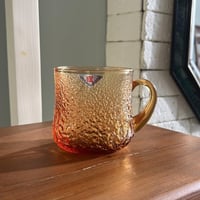 كوب زجاجي ياباني فنتج – لون كهرماني من Kamei Glass...