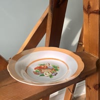 صحون فنتج | نمط سلة الفواكه الشهيرة بوقتها