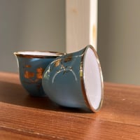 فنجال نمط عناقيد العنب | صناعة يابانية فنتج