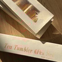 نص درزن استكانات شاي ، اصدار عتيق