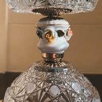 ستاند كرستال ، عتيق و فاخر