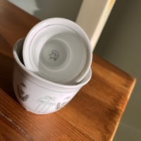 فناجيل عتيقة | ختم صيني أحمر