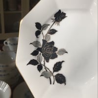 مجموعة صحون ، صناعة يابانية فنتج