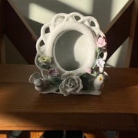 تحفة وبرواز فنتج