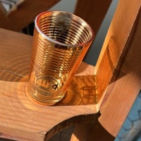 نص درزن استكانات شاي ، اصدار عتيق