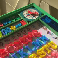 سبورة تعليمية فنتج