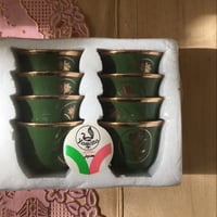 من الفناجيل اليابانية العتيقة و النادرة التي تحمل...