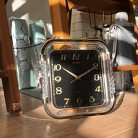 ساعة فنتج صناعة تايوان .