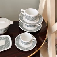 طقم فنتج صناعة لبنانية