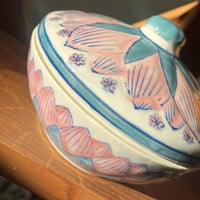 مطبقية - تمرية خزف اصدار عتيق ونادر