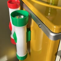 ‎مصباح يدوي (كشاف) اصدار قديم ‎من نوع "Magnalite"