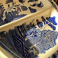 صحن خزف مقسّم فنتج ونادر | صناعة يابانية