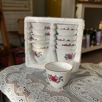 درزن فناجيل صناعة كورية فنتج