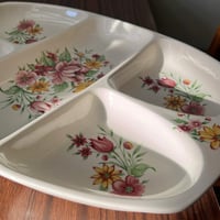 صحن مقسّم فنتج ونادر صناعة يابانية