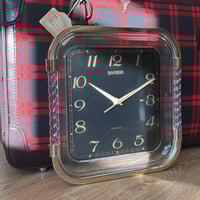 ساعة فنتج صناعة تايوان .