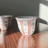 فنجال صيني اصدار قديم