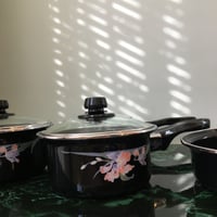 طقم قدور اصدار قديم